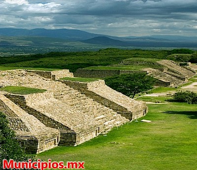 Foto de la zona arqueológica de Monte Alban