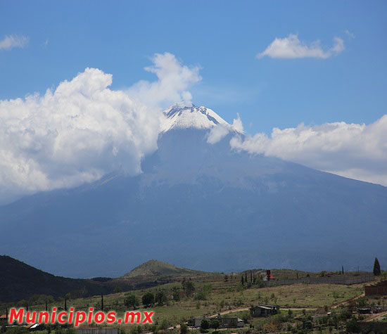 Volcán Popocatépetl en la Ciudad de Puebla