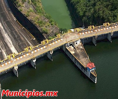 Foto de la Presa en Chicoasén