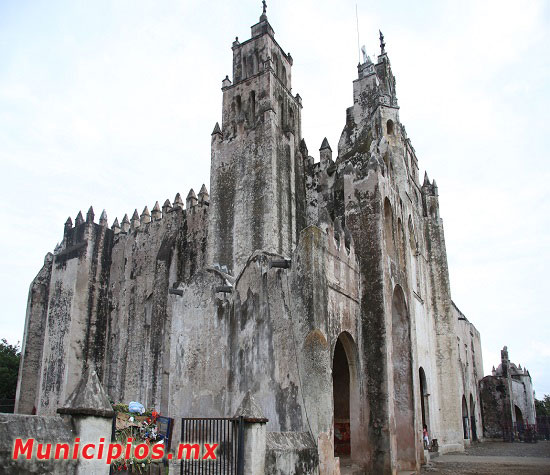 Iglesia de Atlatlahucan en el estado de Morelos