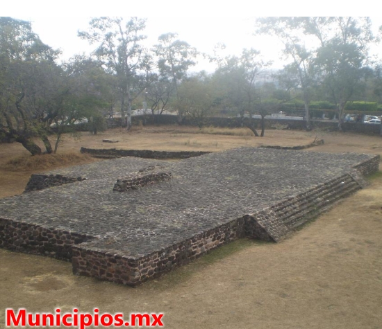 Las Ruinas de Teopanzolco en la ciudad de Cuernavaca, Morelos