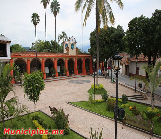 Zócalo municipal de Mazatepec en el estado de Morelos